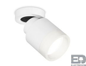 Комплект накладного поворотного светильника с акрилом XM8110001 Ambrella light - цена и фото