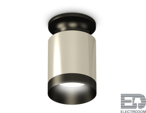 Комплект накладного светильника XS6305062 PSL/PBK серебро полированное/черный полированный MR16 GU5.3 (N6902, C6305, N6131) - цена и фото